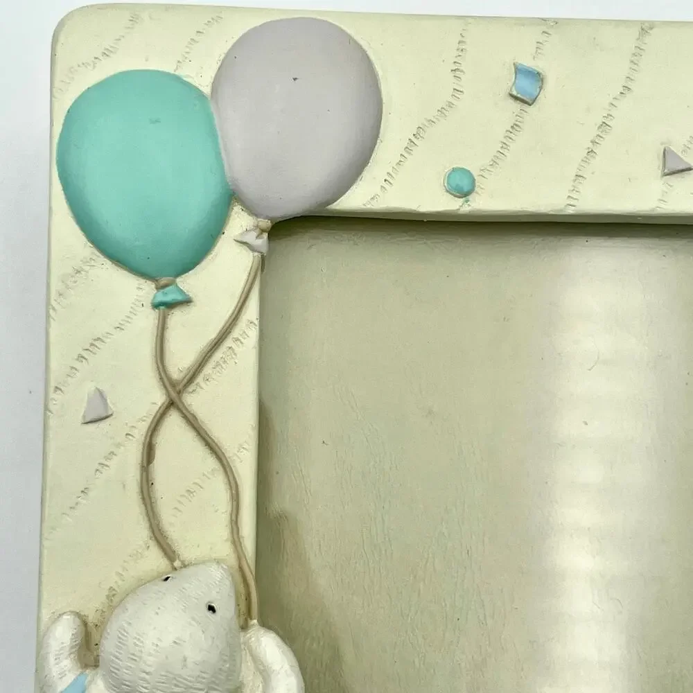 Vintage Burnes Baby Photo Album Bunny Balloons 1992 4x6 Holds 80 Nursery Gift